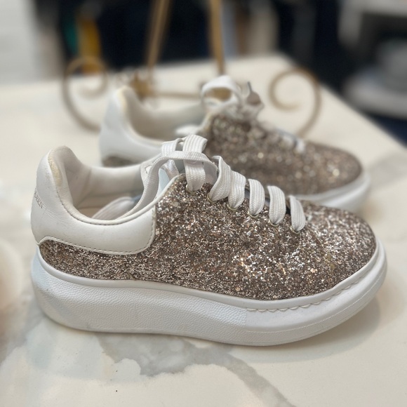 Girls Alexander McQueen runners - Picture 1 of 12